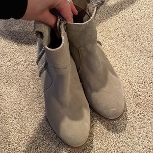 Matisse suede boots size 7.5